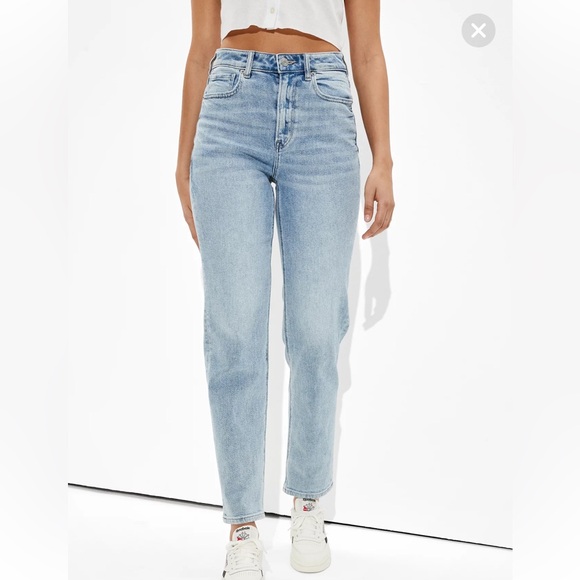 American Eagle High Rise Straight Mom Jean size 10R - Picture 1 of 7